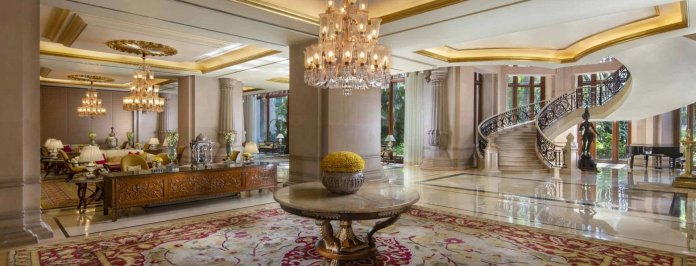 The-Leela-Palace-Bengaluru-offering-grandeur-to-tourists-in-the-city-1