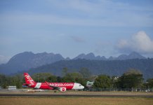 AirAsia Moves to Expand Fleet with 100 Airbus A220 Planes