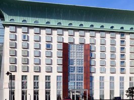 IHG Hotels Expands Vignette Collection in London with Canary Riverside Plaza Signing